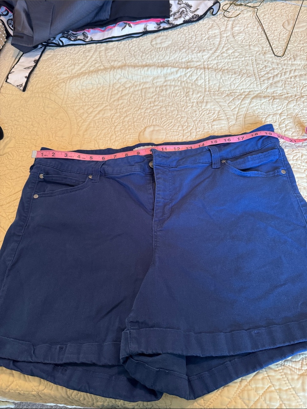 Molly & Isadora High-Rise shorts in royal Blue